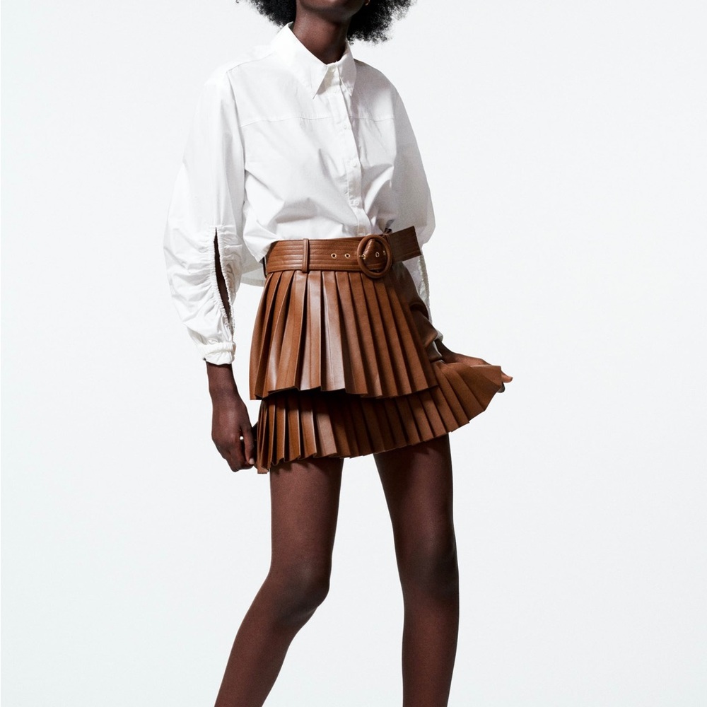 Zara brown faux leather skirt with pleats size L NWOT